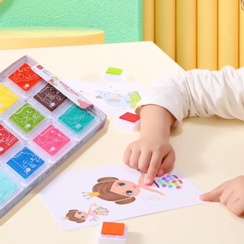 32-Piece Kids Finger Painting Doodle Set